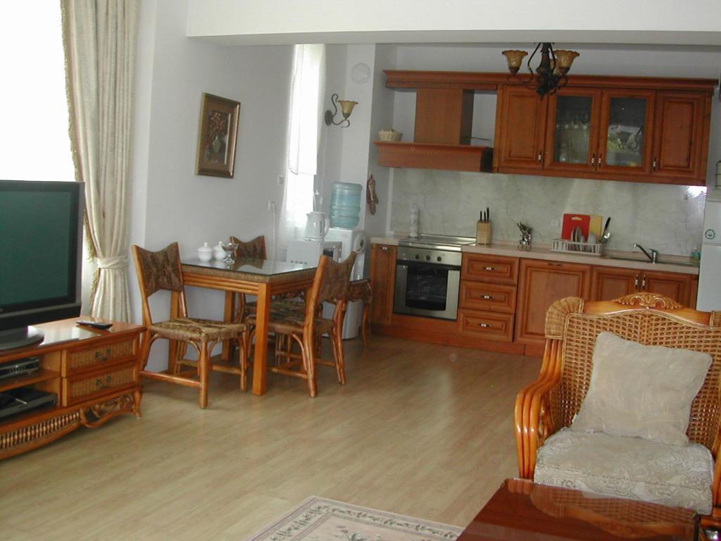 רבדה Oasis Suites Apartments And Studios חדר תמונה